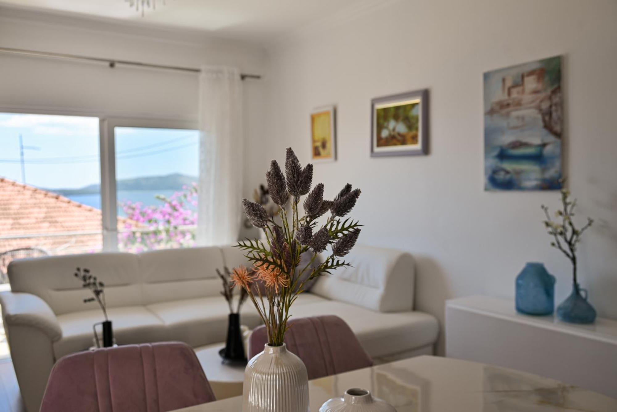Apartment Spira Puovica โตรกีร์ ห้อง รูปภาพ